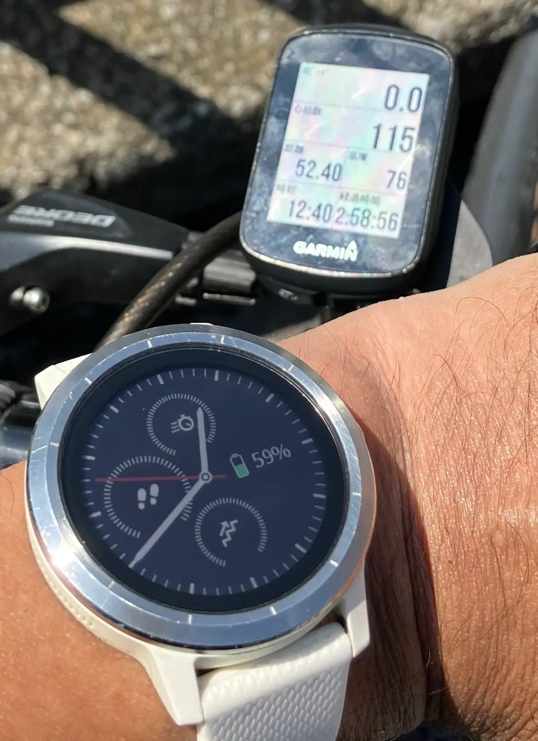 Garmin Vivoactive3の画面