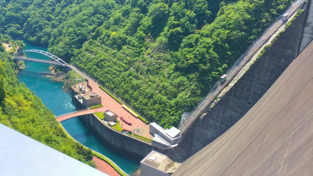 宮ケ瀬ダムから見下ろした景色