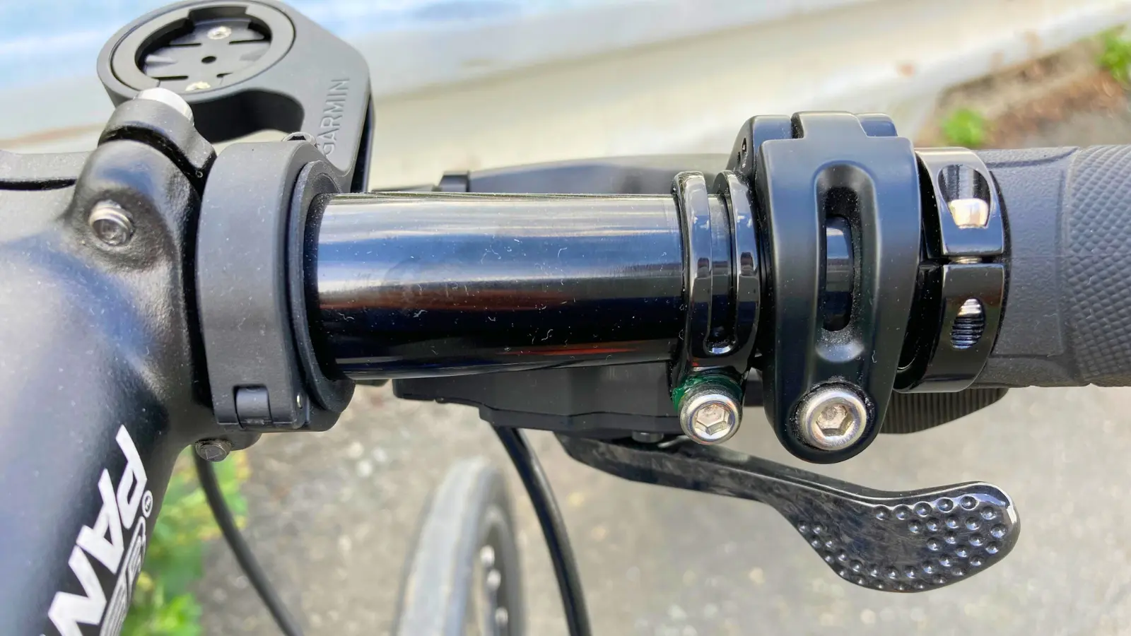 Shimano SL-RS700 11速シフター