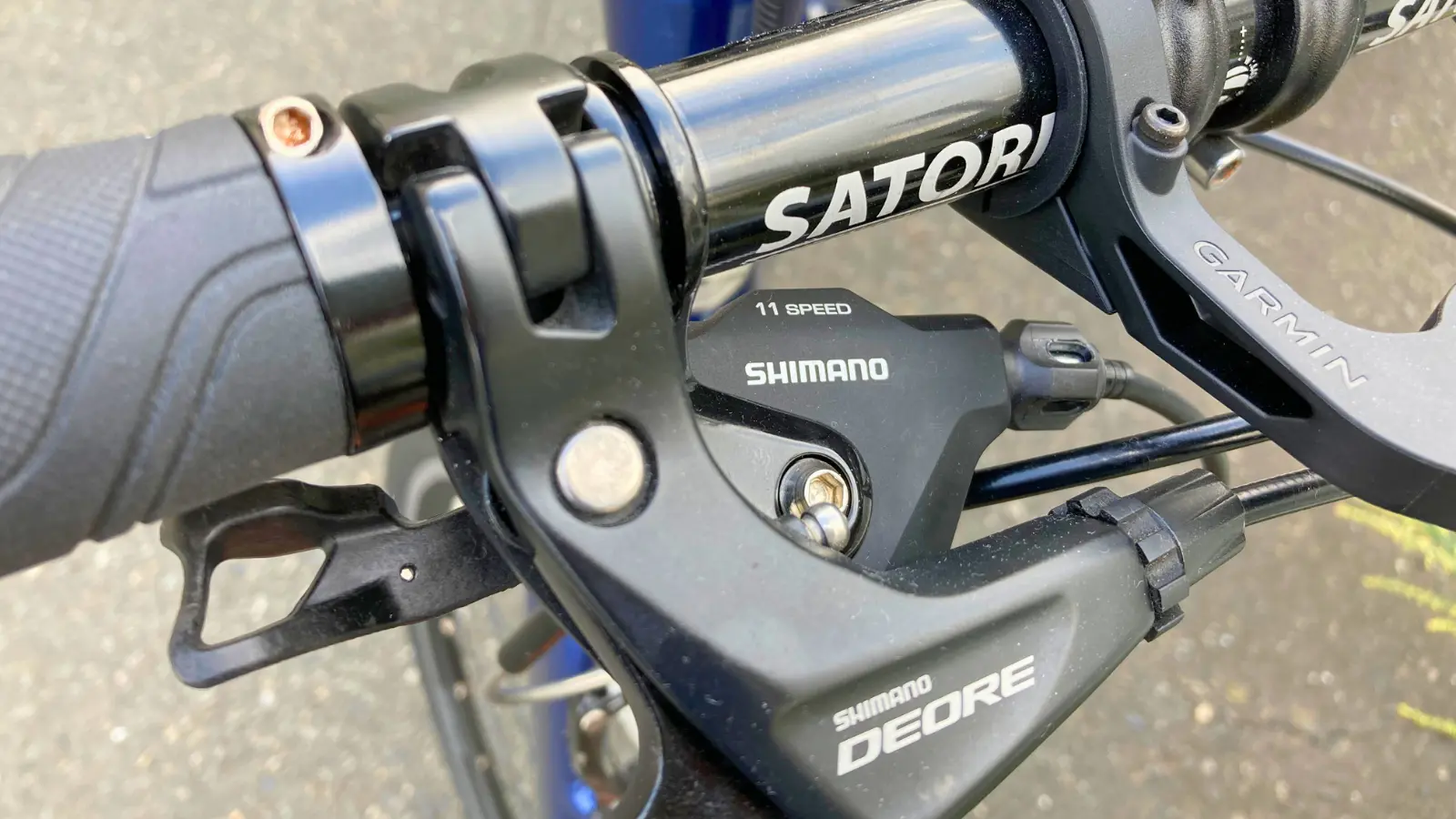 Shimano SL-RS700 11速シフター