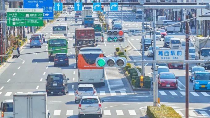 左折専用レーンがある交差点