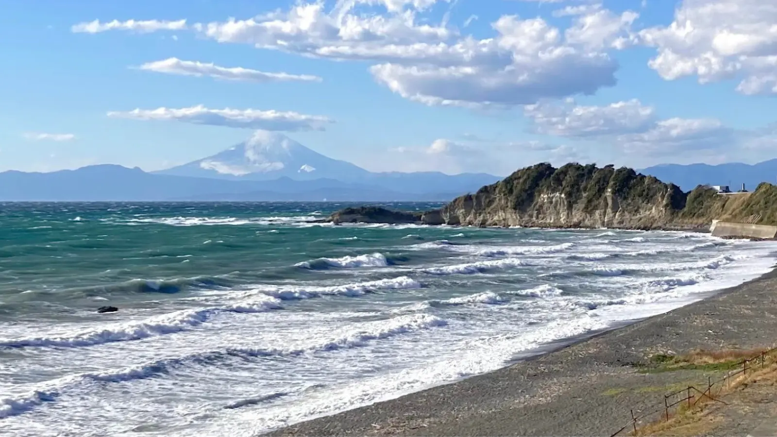 三浦半島から見た富士山